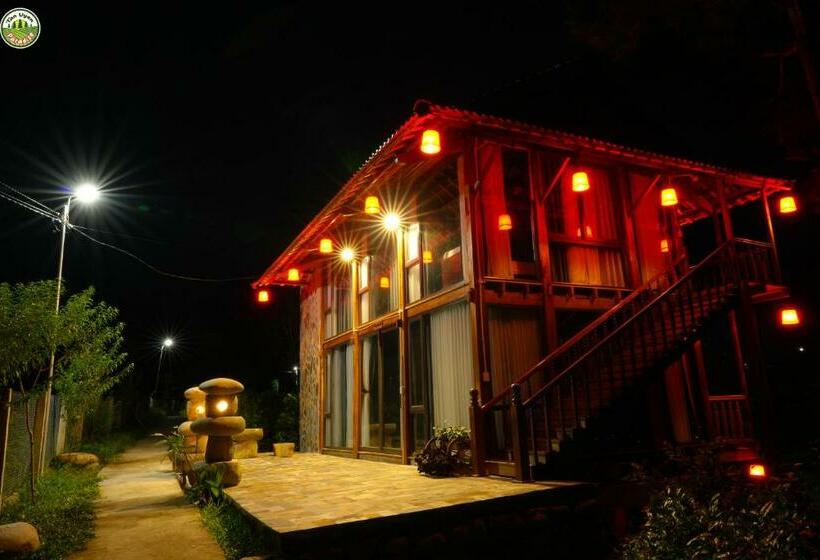 ویلای استاندارد با چشم‌انداز باغ, Tân Uyên Paradise