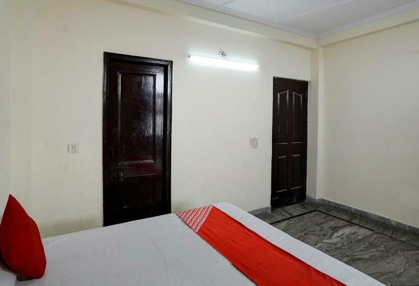 غرفة كلاسيكية ثلاثية, Super Hotel O Sai Residency