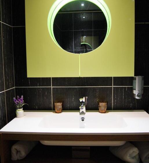 سوییت پرستیژ, Appart  Hotel La Girafe Marseille Est   Porte D Aubagne