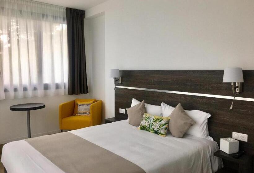 سوییت پرستیژ, Appart  Hotel La Girafe Marseille Est   Porte D Aubagne