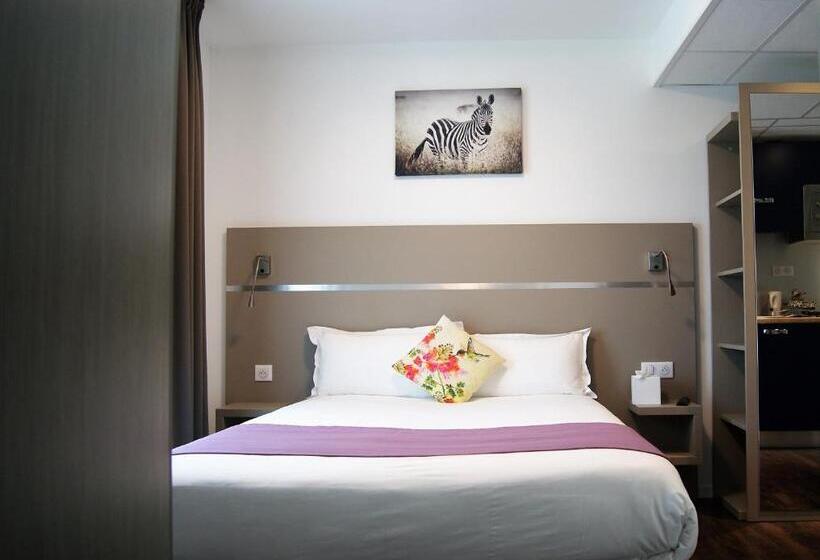 اتاق استاندارد با بالکن, Appart  Hotel La Girafe Marseille Est   Porte D Aubagne