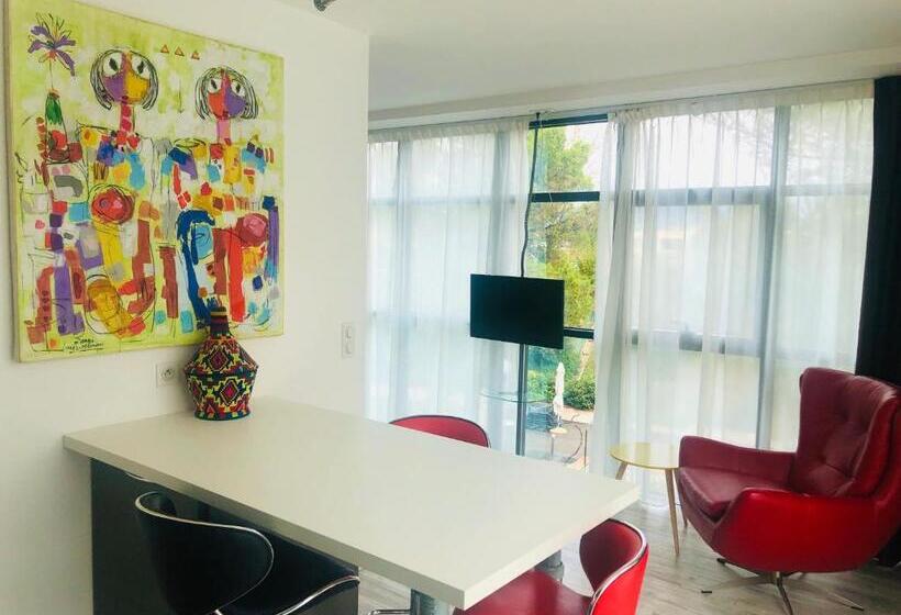 اتاق سوپریور, Appart  Hotel La Girafe Marseille Est   Porte D Aubagne