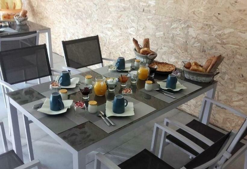 اتاق استاندارد, Chambres D Hôtes Du Villaret
