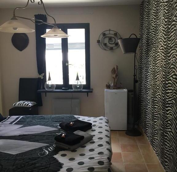 اتاق استاندارد, Maison Des Vignes