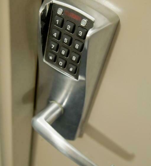 اتاق استاندارد, B&b Hotel Evry Lisses 2