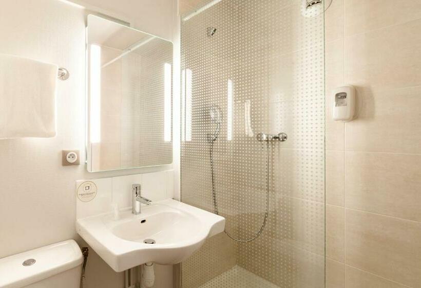 اتاق استاندارد, B&b Hotel La Queue En Brie