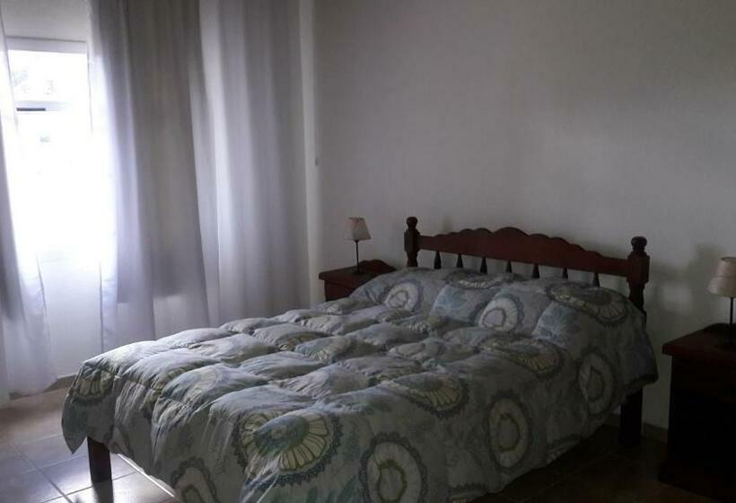 اتاق سوپریور, Nitra Caviahue
