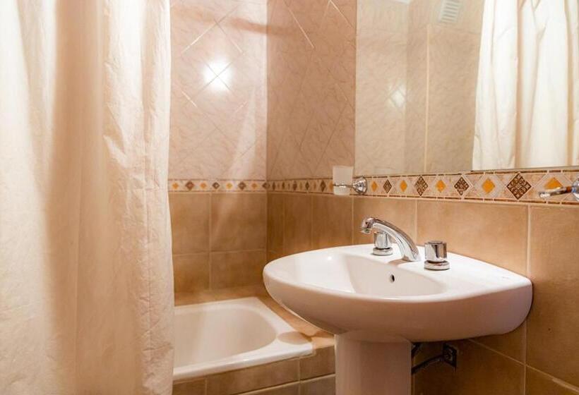 Economy Triple Room, Nitra Caviahue