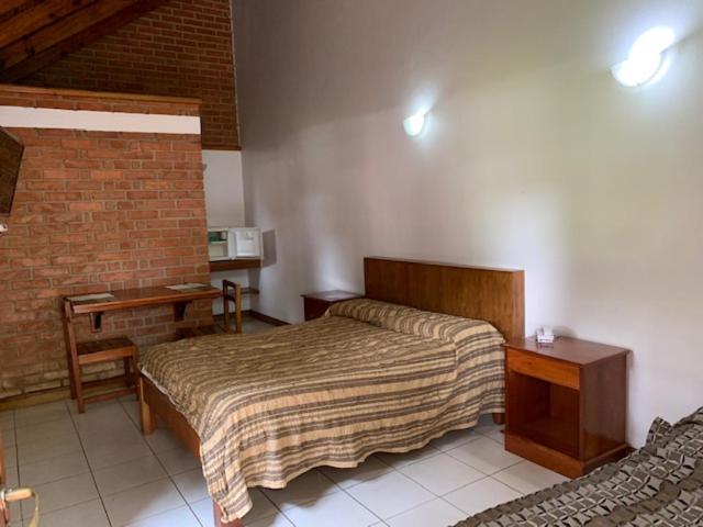 اتاق لوکس سه تخته, Un Lugar Hotel Cabañas