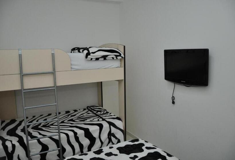 سوئیت با بالکن, Sunrise Hotel Cameria