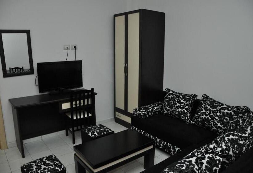 سوئیت با بالکن, Sunrise Hotel Cameria