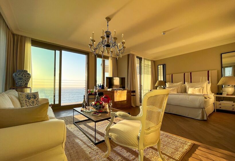 اتاق لوکس با بالکن و چشم‌انداز دریا, Allium Bodrum Resort & Spa