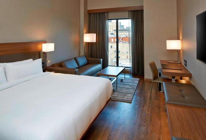 اتاق استاندارد با تخت بزرگ برای معلولان, Ac Hotel By Marriott Minneapolis Downtown