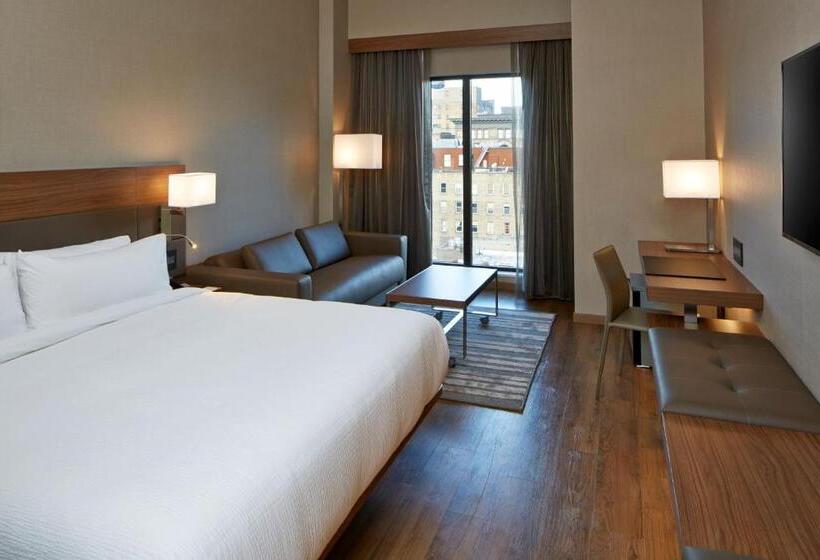 اتاق استاندارد با تخت بزرگ برای معلولان, Ac Hotel By Marriott Minneapolis Downtown