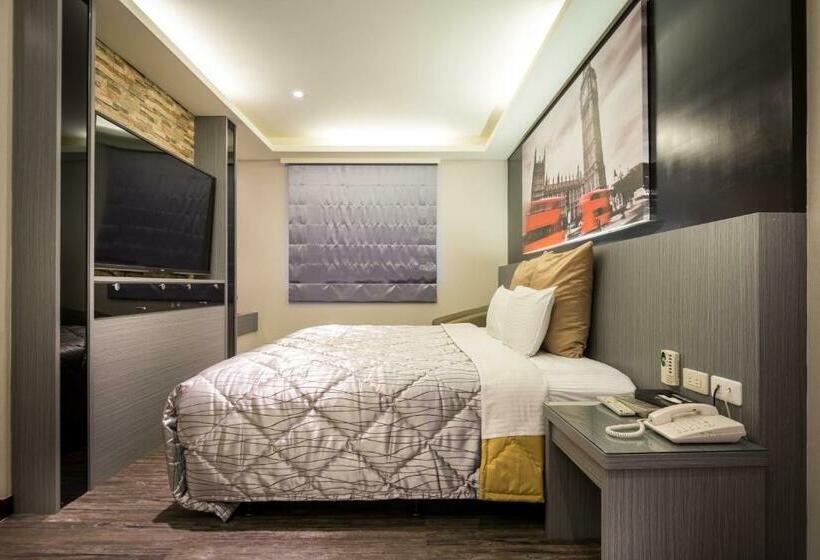اتاق استاندارد, Carnival Motel