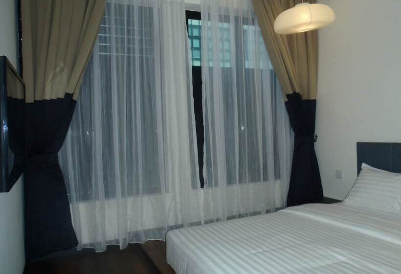 Standard Room Double Bed, 9 Square   Subang Jaya
