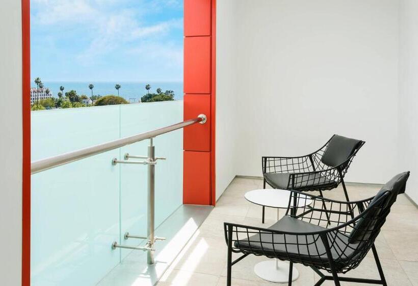 استودیو استاندارد با بالکن, Courtyard By Marriott Santa Monica