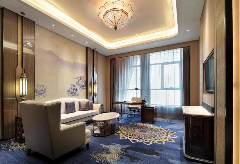 سوییت لوکس, Wanda Vista Hotel Urumqi