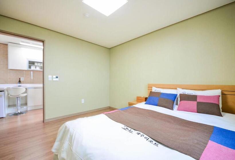 سوییت با چشم‌انداز دریا, Jeju Resort