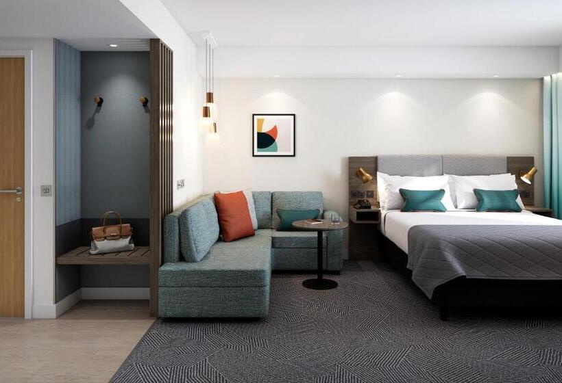 اتاق استاندارد با تخت بزرگ, Holiday Inn Blackpool, An Ihg