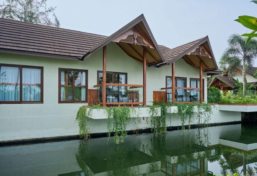 استودیوی لوکس, Gokulam Grand Resort & Spa