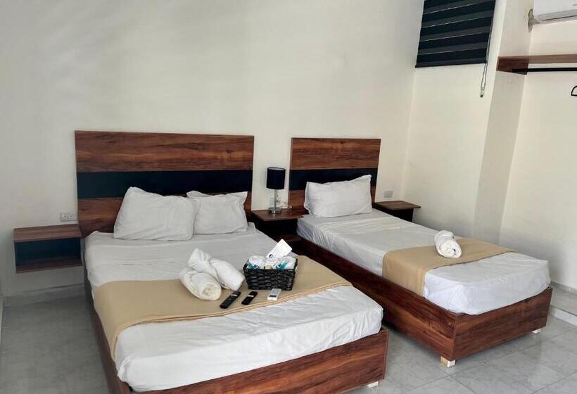 سوییت لوکس, Balam Playa   15Th. Ave