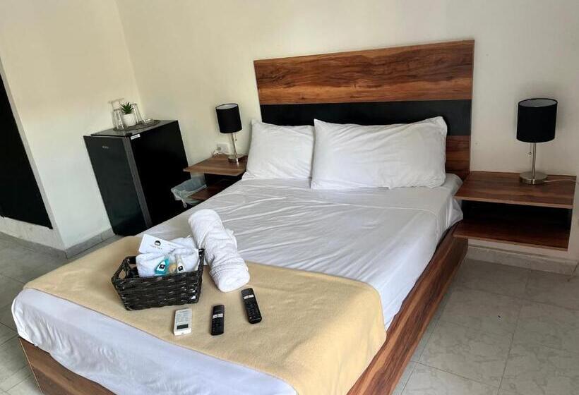 سوییت, Balam Playa   15Th. Ave