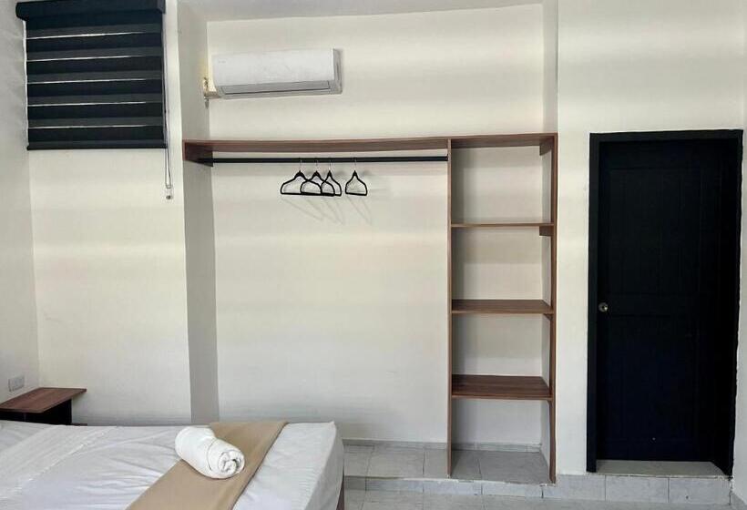 سوئیت با تخت بزرگ, Balam Playa   15Th. Ave