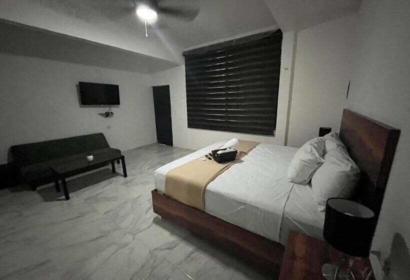 استودیو استاندارد با تخت کینگ, Balam Playa   15Th. Ave