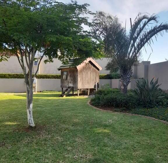 اتاق استاندارد, The Ridge Bnb
