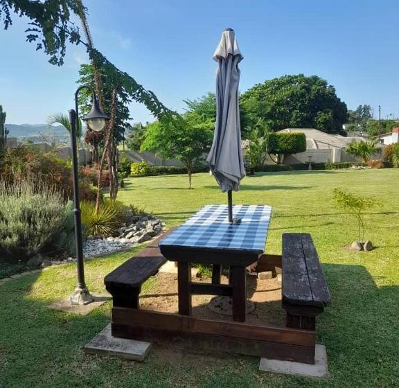 اتاق استاندارد, The Ridge Bnb