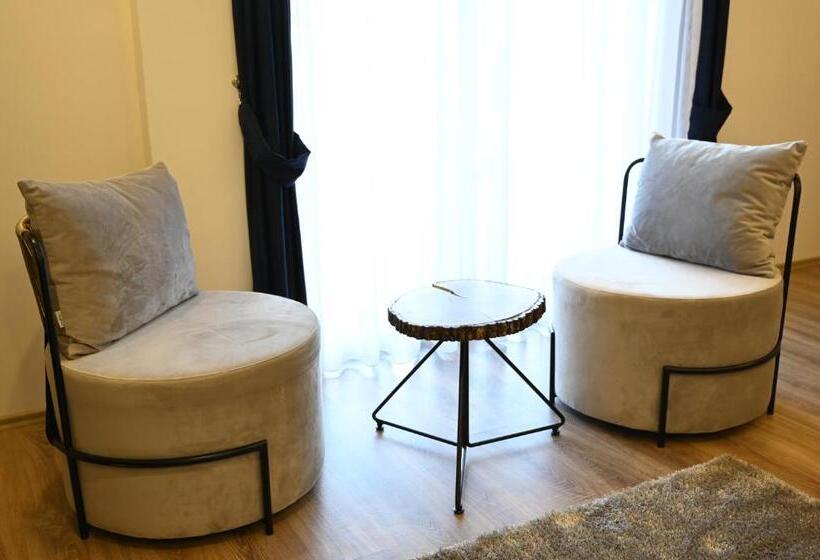 اتاق استاندارد, La Ruota Hotel Sharr