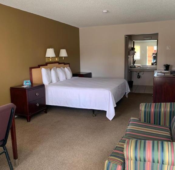 اتاق استاندارد با تخت بزرگ, Down Home Lodge & Family Rv Resort