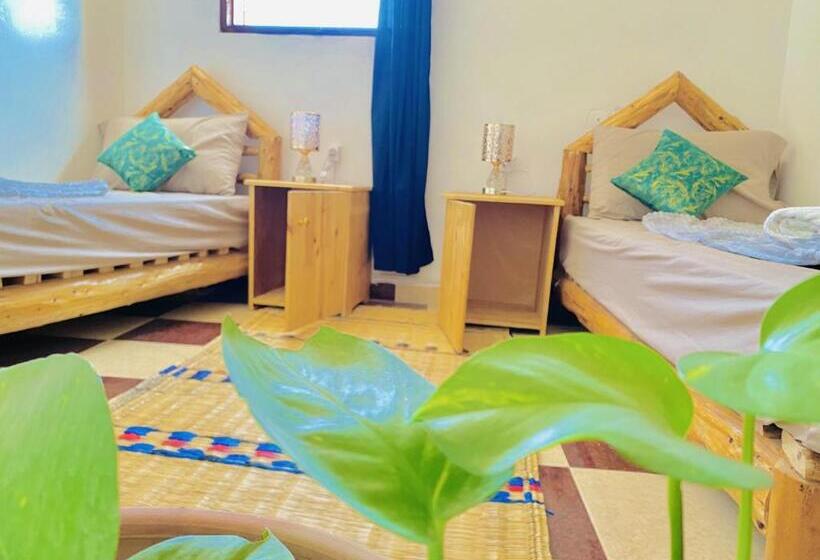 Triple Room Sea View, Tizaou Guest House