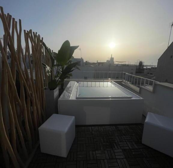 اتاق استاندارد با وان آب گرم, Al 22 Suite & Spa Luxury Experience