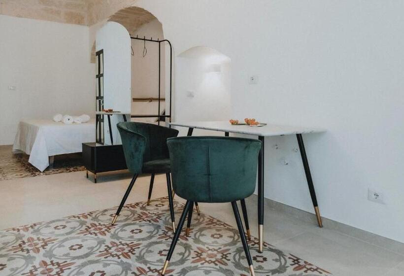 اتاق استاندارد با وان آب گرم, Al 22 Suite & Spa Luxury Experience
