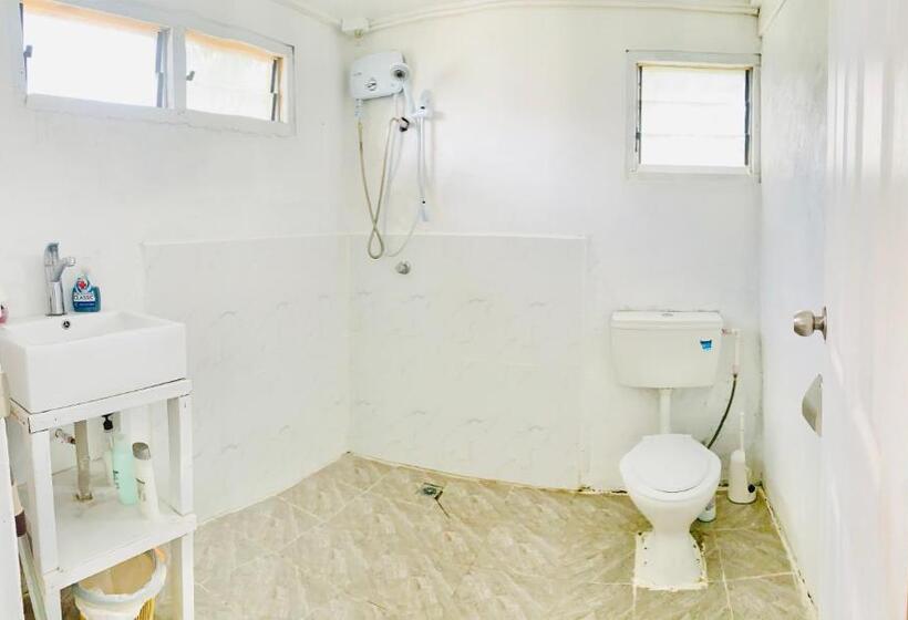 اتاق استاندارد, Tonga Cottage   Private Rooms With Shared Facilities
