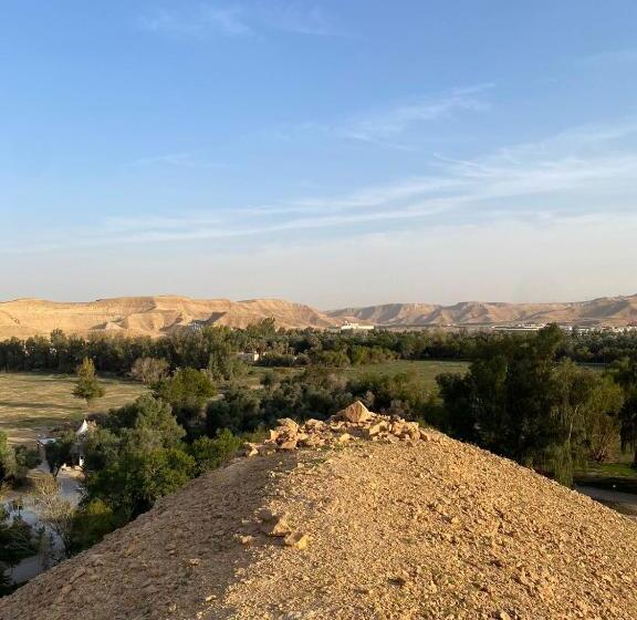 سوییت با چشم‌انداز کوه, منتجع جلامبنغ   Glamping Resort