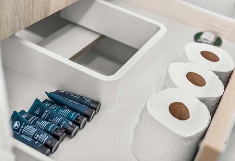 Standard Neljän Hengen Huone, 424les House