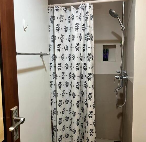 استودیو استاندارد با بالکن, Appleone Ayala Condo With Balcony