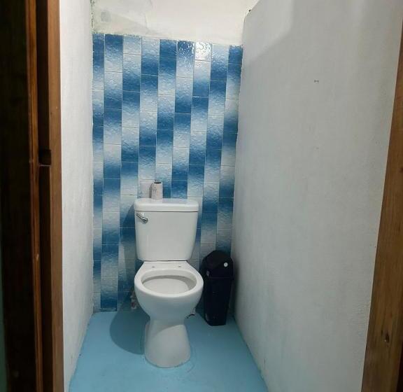 اتاق استاندارد با سرویس بهداشتی مشترک, Hostal Casa Tete