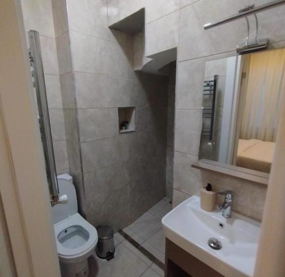 اتاق استاندارد, Taksim Nacre 360 Suit
