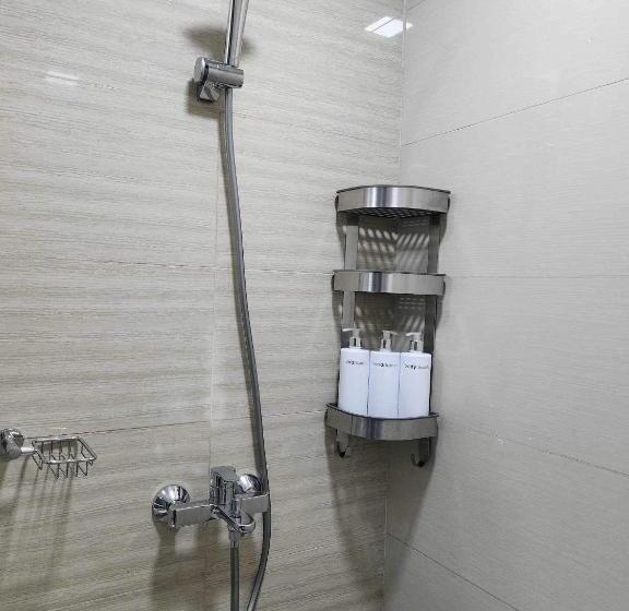 آپارتمان سوپریور 1 خوابه, Eastwood Global Plaza Luxury Residence