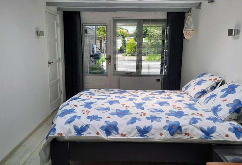 اتاق لوکس, B&b Zeeuws Knoopje
