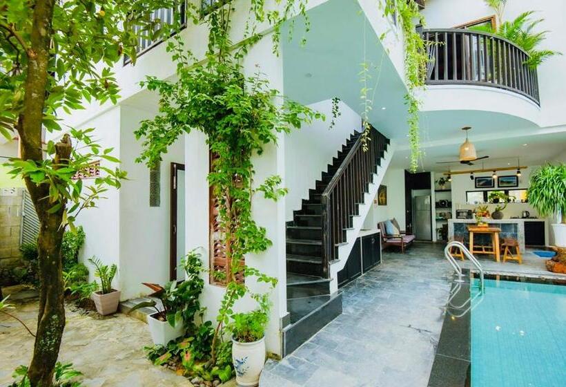 استودیو استاندارد با بالکن, Cozy Beach Villa Hoi An