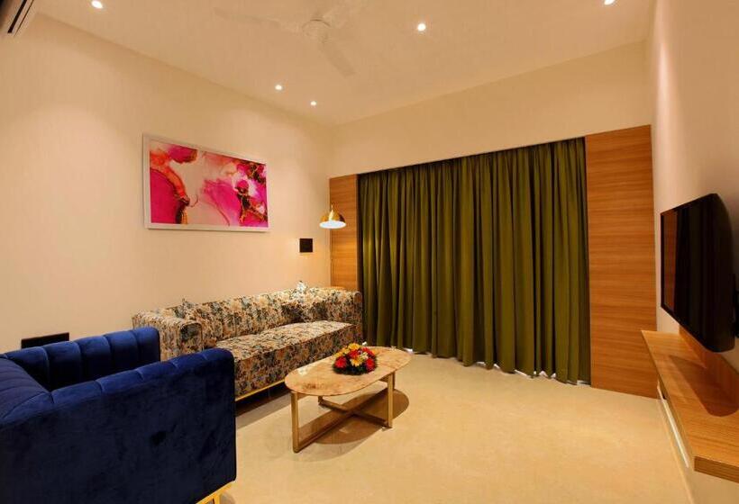 سوئیت با تخت بزرگ, Park Residency Arcadia