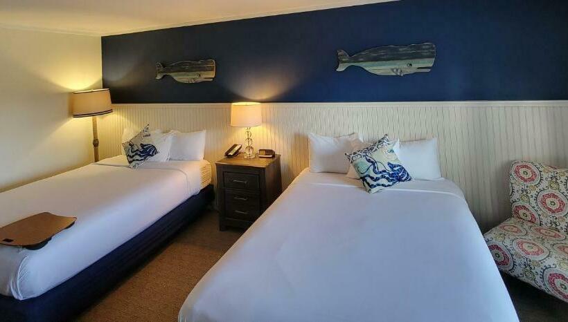 استودیوی استاندارد, Circle Hotel Fairfield