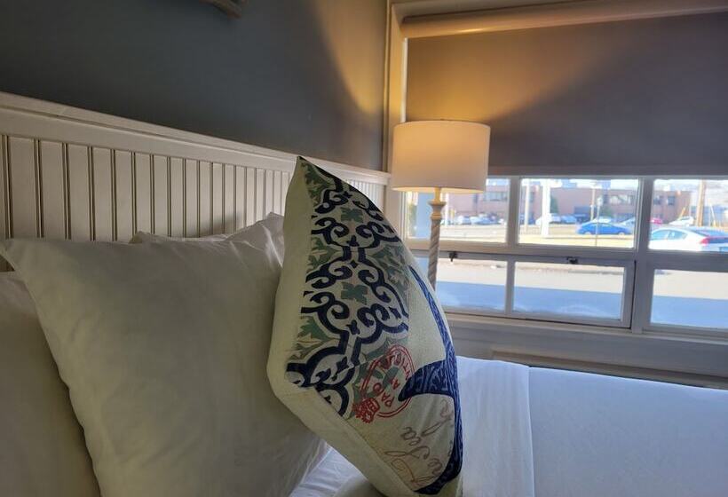 اتاق استاندارد با 2 تخت دوبل, Circle Hotel Fairfield