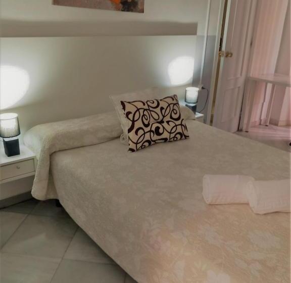 اتاق اکونومی, Sevilladream