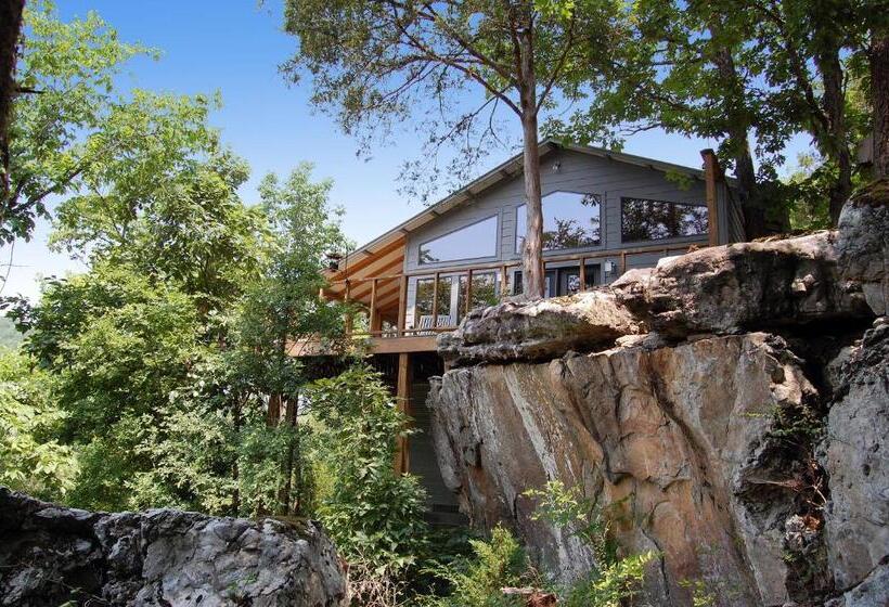 בקתה, Beaver Lakefront Cabins   Couples Only Getaways